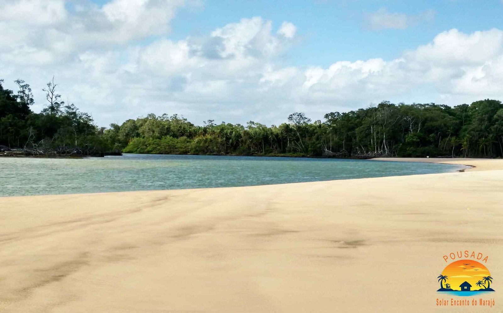 Praia do Goiabal em Soure, Marajó.